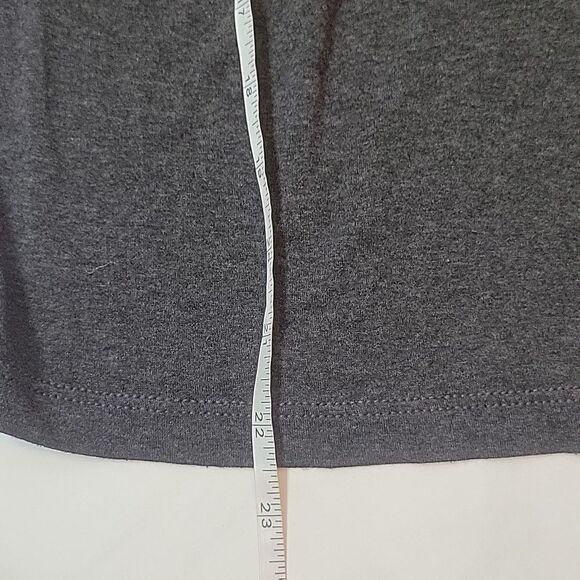 BCBG Maxazria Women's gray faux wrap elbow sleeve shirt Size M cozy preppy - Picture 5 of 7